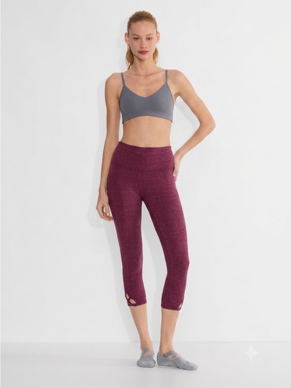 Old Navy Active High Waist 3/4 Crop Leggings L Petite NWT Purple Heather Cutout